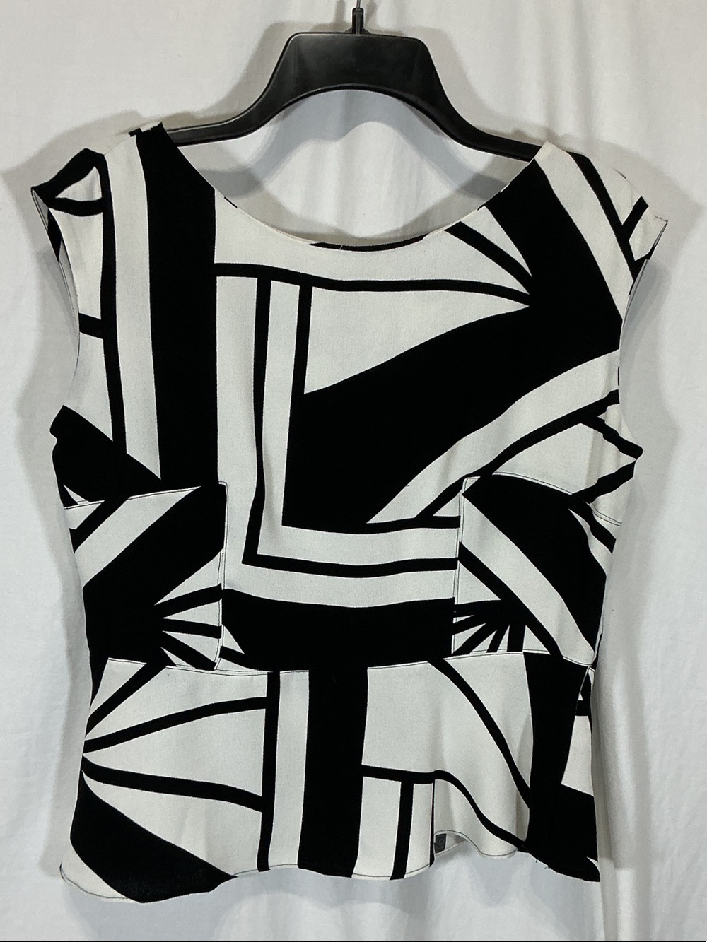 Worthington Black & White Geometric Peplum Top